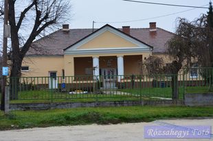 Enying-Balatonbozsok Schrikker kúria