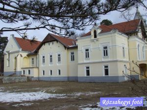 Tata/Remeteségpuszta Esterházy kastély