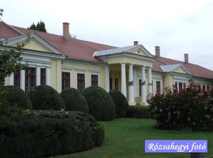 Szarvas Mitrovszky kastély