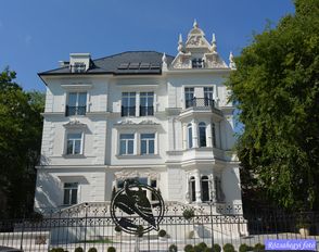 VI.ker. Weninger villa