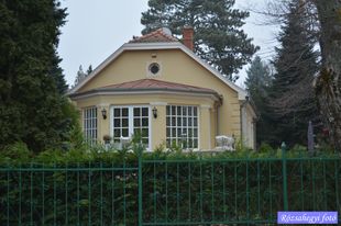 Balatonföldvár Solymosi villa