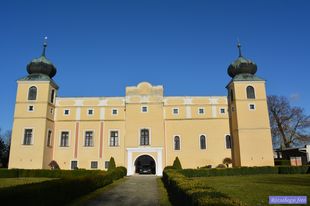 Brunóc/Brunovce Bercsényi-Mednyánszky kastély