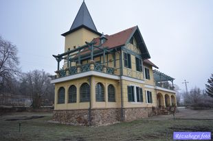 Révfülöp Krayer villa (Bagolyvár)