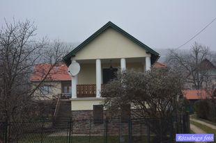 Révfülöp villa